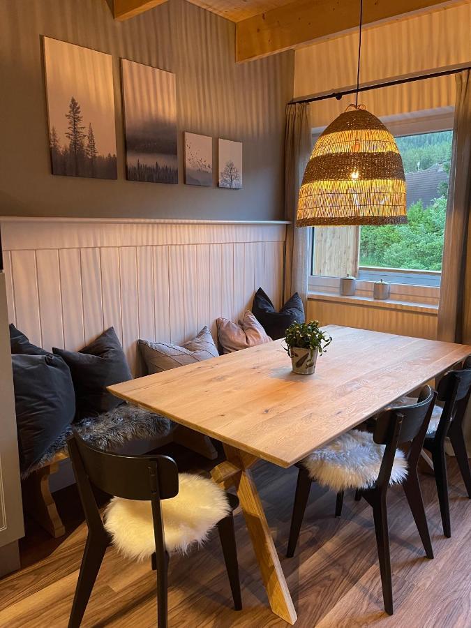 טאמסווג Larix Apartment מראה חיצוני תמונה