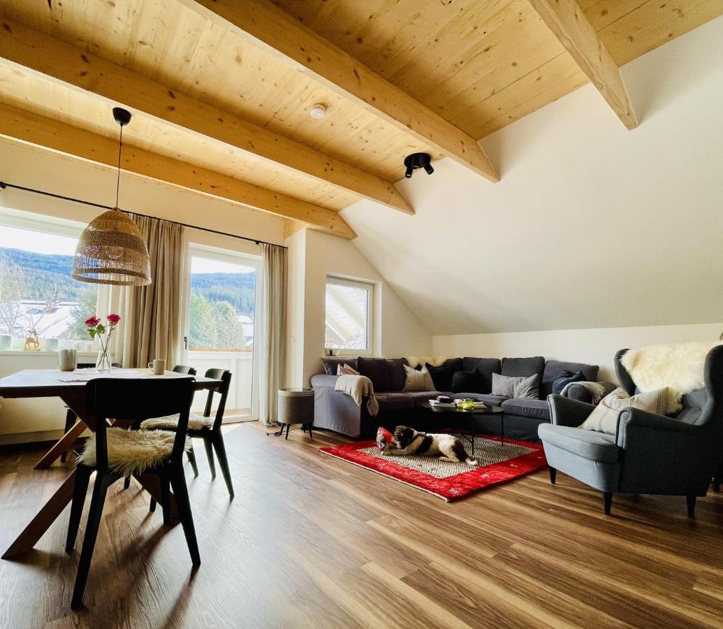 טאמסווג Larix Apartment מראה חיצוני תמונה